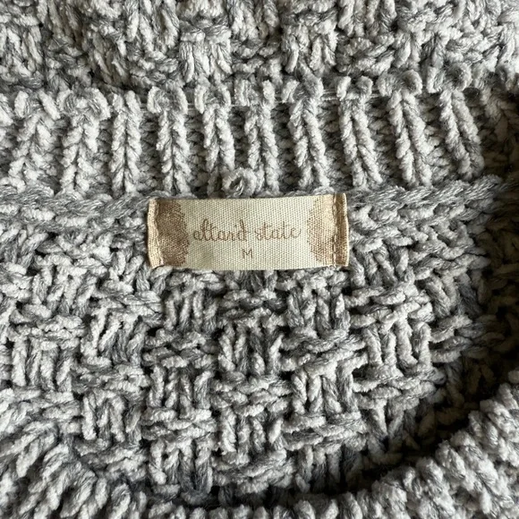 Altar’d State Women’s Gray Chunky Cable Knit Long Sleeve Sweater Size Medium - Picture 8 of 9